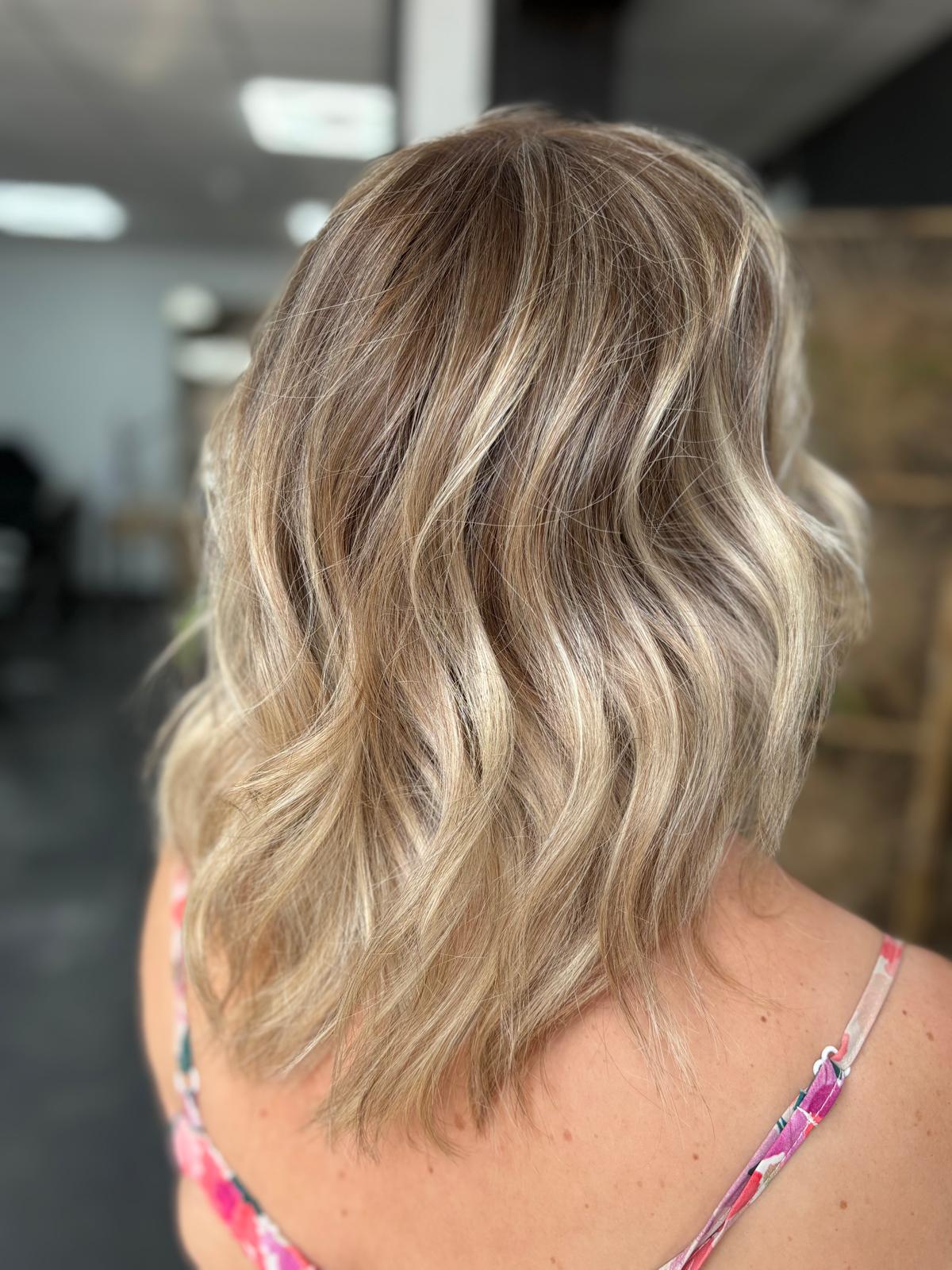 Hairstyle by Unit G
